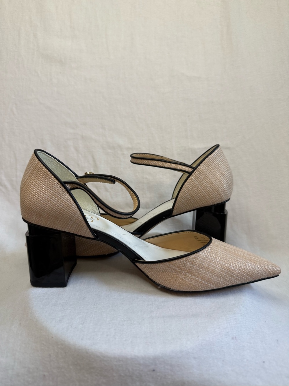 Franco Sarto Lilah Pump Women’s Pointed Toe black Block Heel in Beige size 6